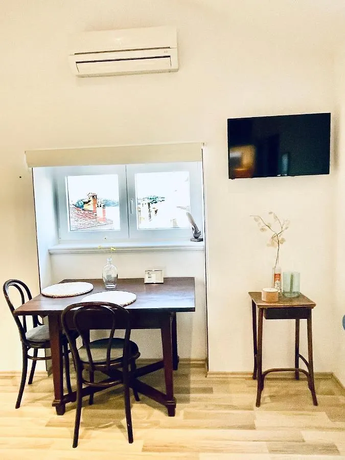 Loreto Lya Sea View Apartments Rovinj