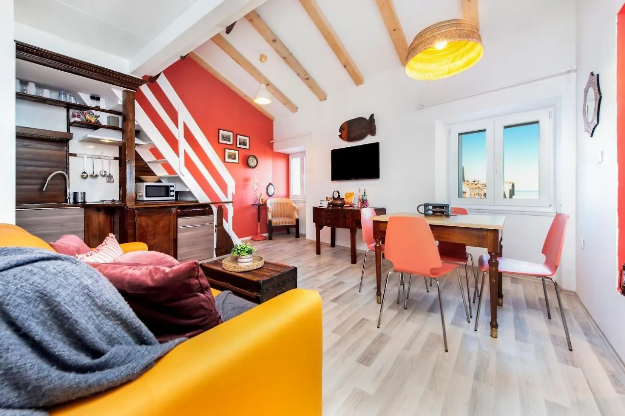 Loreto Lya Sea View Apartments Rovinj Croatia